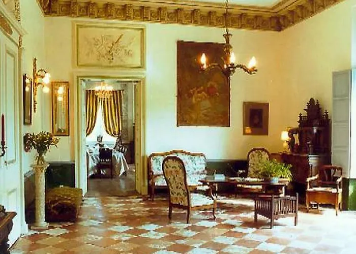 Chambres D'hotes Du Chateau De Saint Sulpice La Sauvetat-sur-Lède